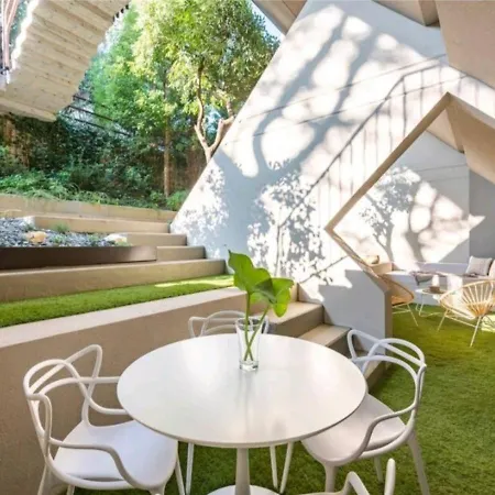 Lagoc0c00n - Colazione - 300m Stazione - 800m Apartmán